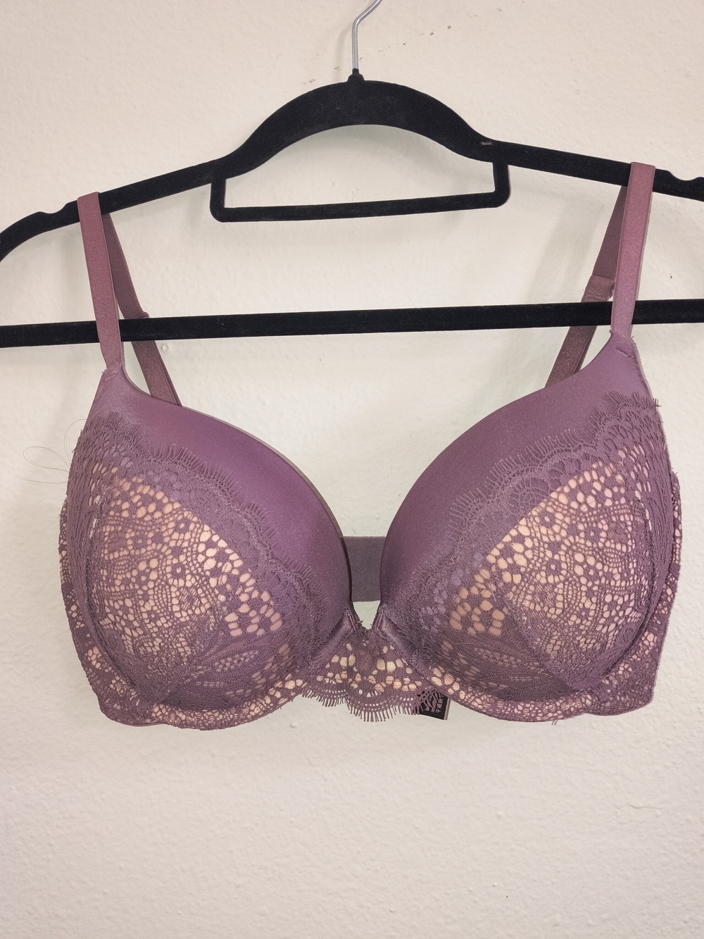 Victoria’s Secret Very Sexy Push-Up Bra Mauve Purple Lace 32DDD F70